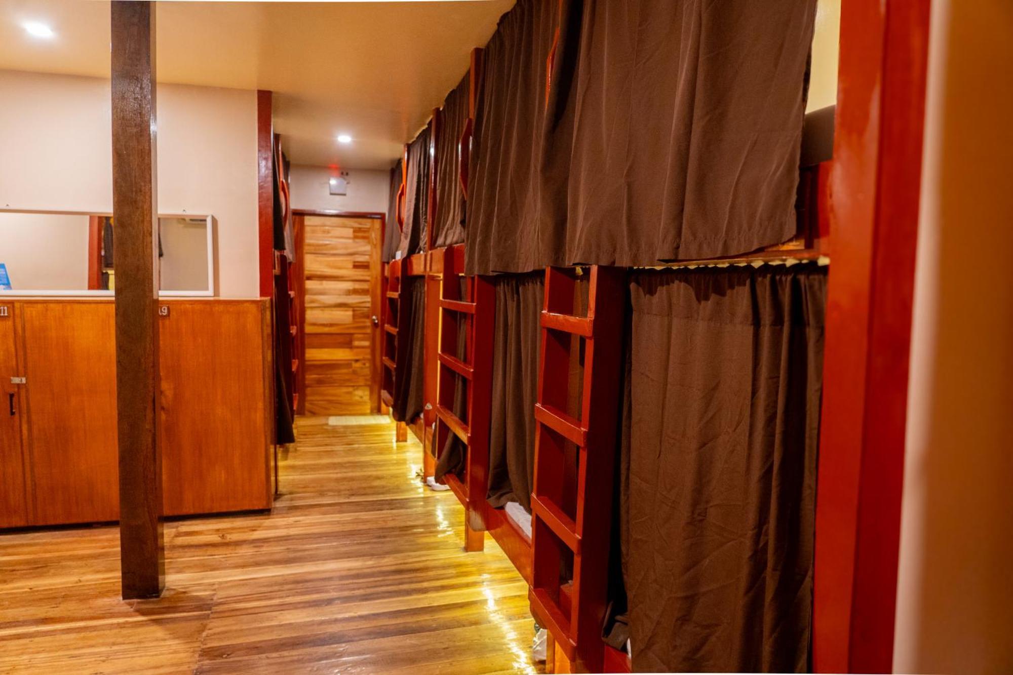 Cocorico Hostel San Vicente  Eksteriør bilde