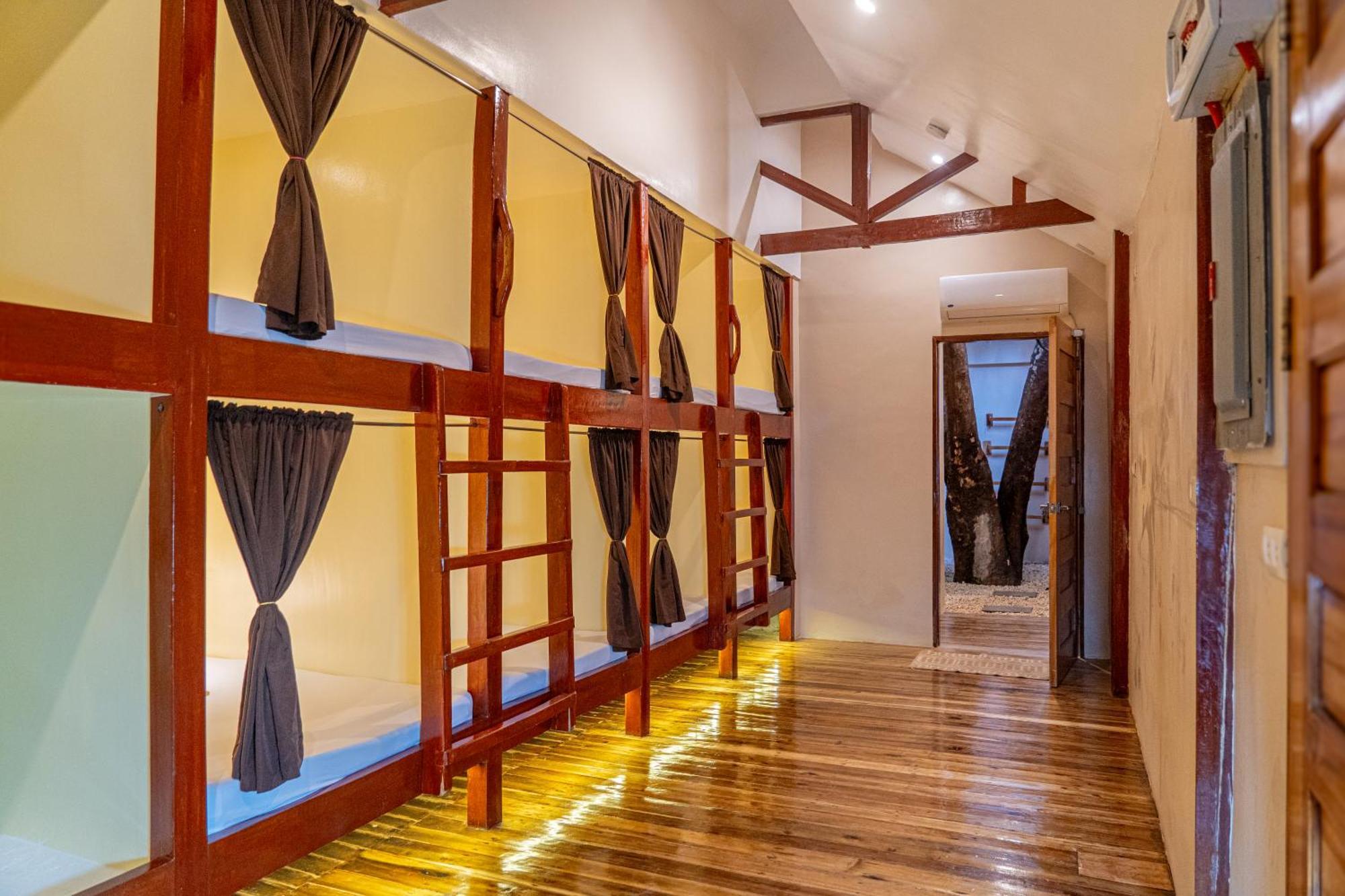Cocorico Hostel San Vicente  Eksteriør bilde